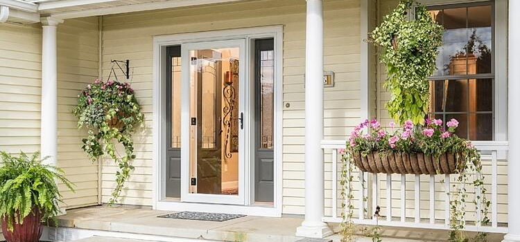 screen door installation in West Sacramento